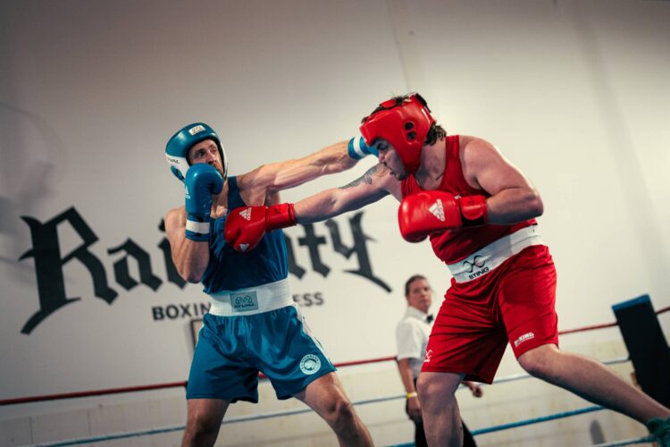 contenders boxing match